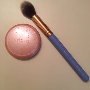Stila all-over-shimmer & Luxie - Highlight Brush